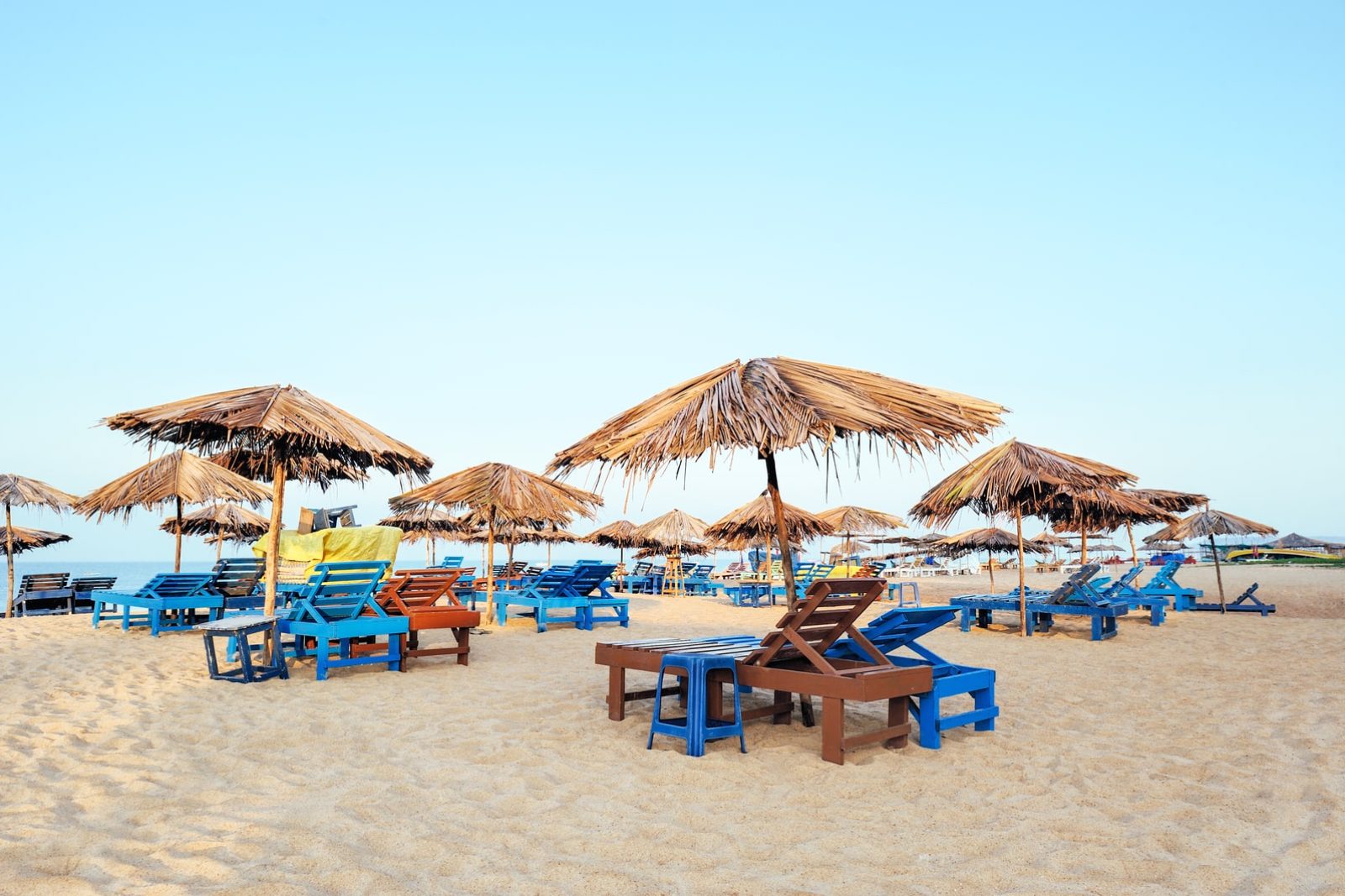 15374508_tropical-beach-in-goa-min Famous places to visit in Goa